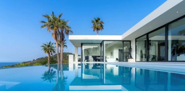 Una impresionante villa con vistas únicas a Es Vedra en Ibiza