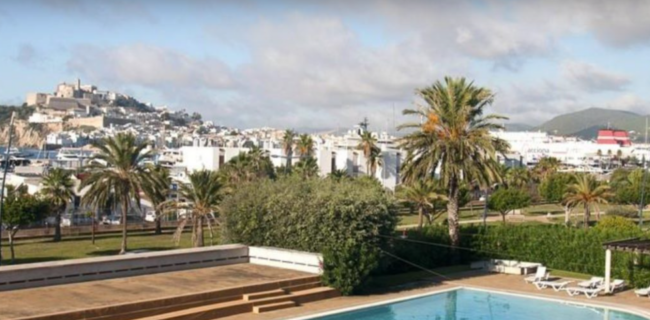 Apartamento recién reformado de Las Terrassa en Botafoc con bonitas vistas