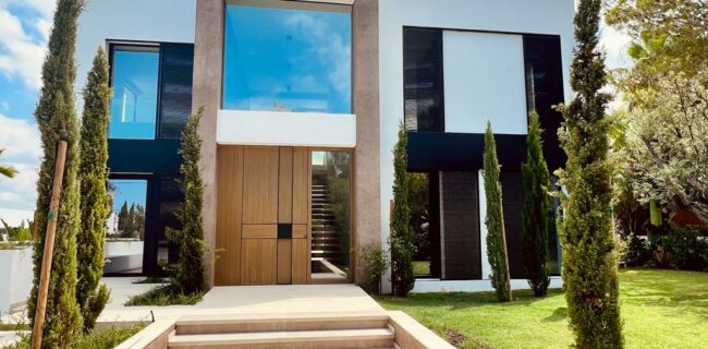 Cuatro nuevas villas modernas en un entorno tranquilo