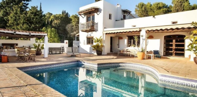 Preciosa propiedad en plena naturaleza de Ibiza