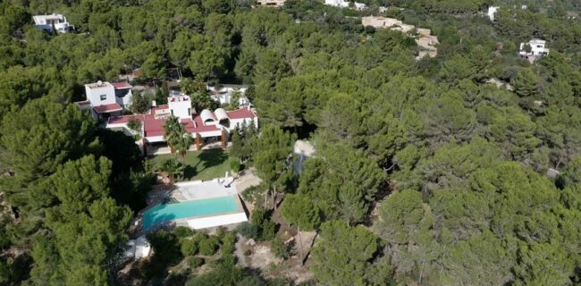 Chalet independiente en venta en KM4 con fantásticas vistas al mar