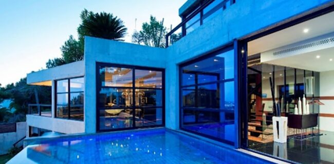 Villa de lujo con 6 dormitorios en Can Furnet