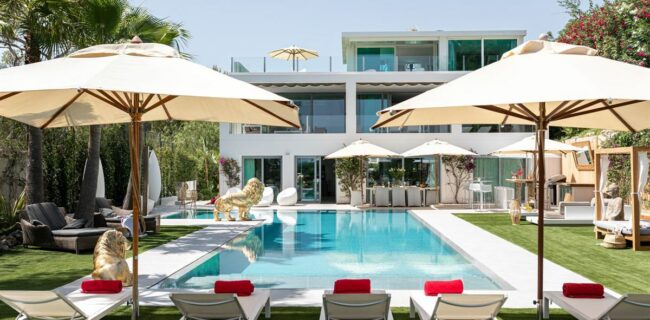 Moderna y lujosa Villa de 7 dormitorios con casa de invitados en Talamanca