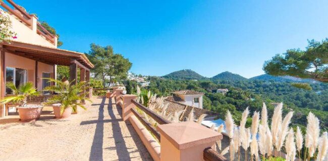 Lujosa villa con vistas al mar en Can Furnet, Ibiza