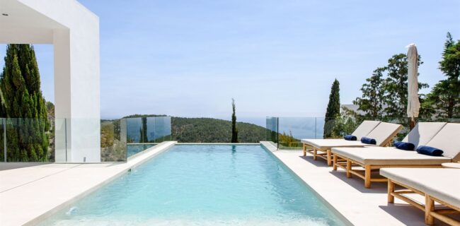 Villa de lujo con espectaculares vistas al mar en Roca Llisa