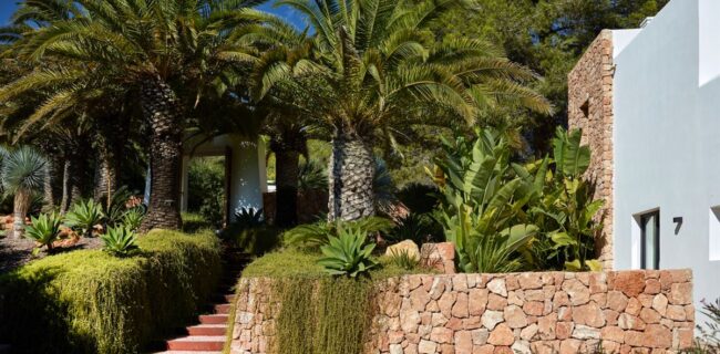 El encanto auténtico se une a las modernas villas de lujo con pintorescas vistas al campo