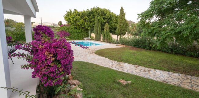 Villa recientemente renovada a sólo 5 minutos de la ciudad de Ibiza