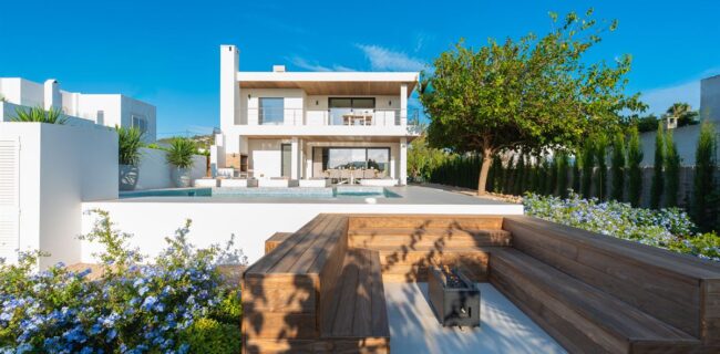 Exquisita Villa en Can Ramón con Lujoso Encanto